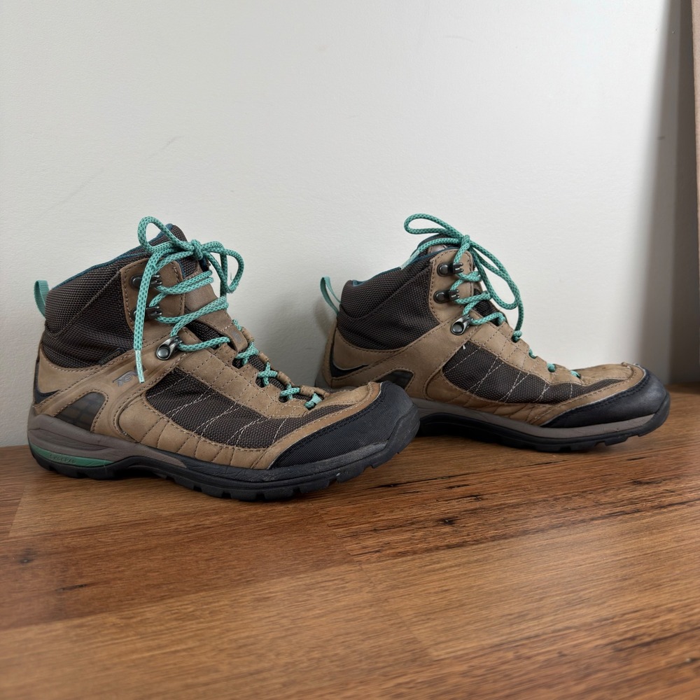 Teva Kimtah Mid Waterproof Hiking Boots Brown Teal Womens 8 Outdoor Gorpcore